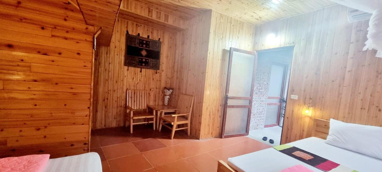 Bac Ha Threeland Homestay Bagian luar foto