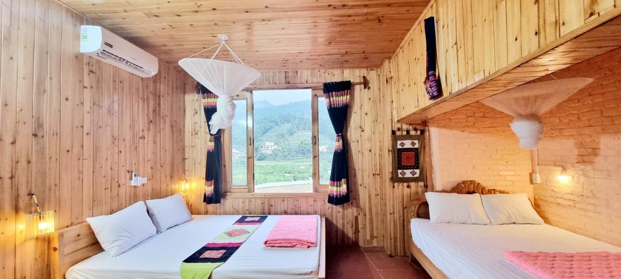 Bac Ha Threeland Homestay Bagian luar foto