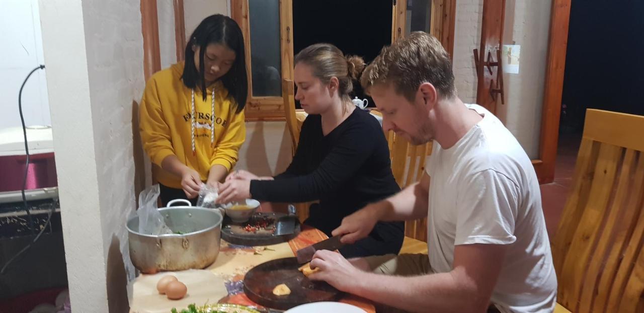 Bac Ha Threeland Homestay Bagian luar foto