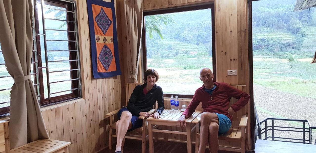 Bac Ha Threeland Homestay Bagian luar foto